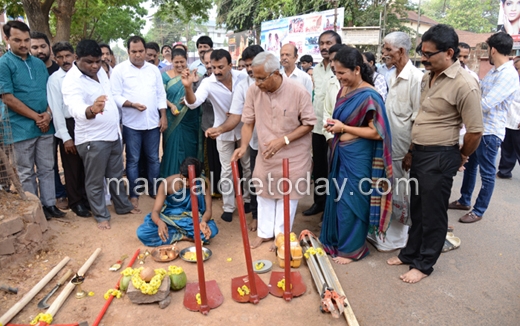 Pandeshwar/Rosario road upgrade inaugurated by Mayor with MLA